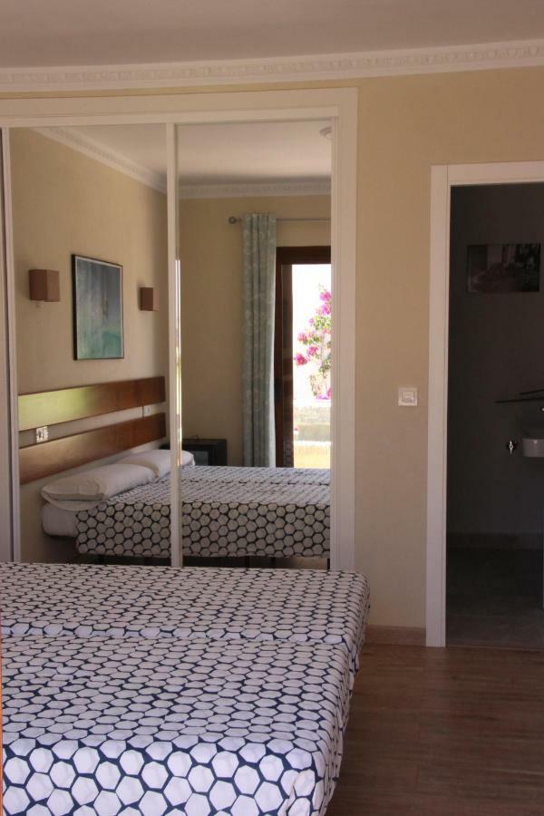 Hotel Banti Garden Tarifa Exterior foto